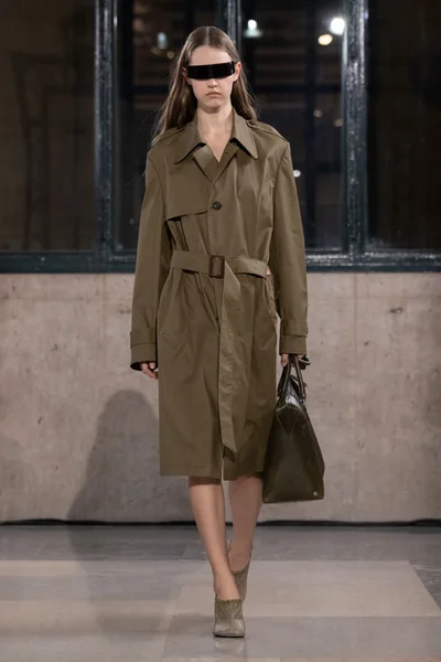 Look 31